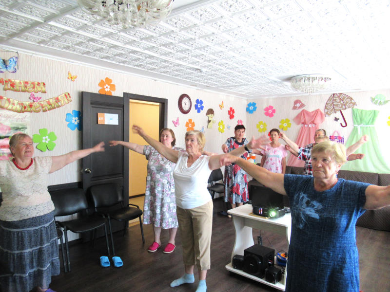 Июль – пора ромашек, улыбок, стрекоз